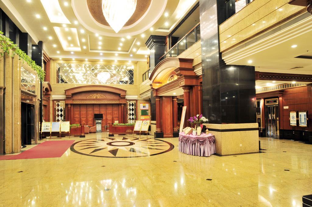 Weifang Internation Financial Hotel מראה חיצוני תמונה